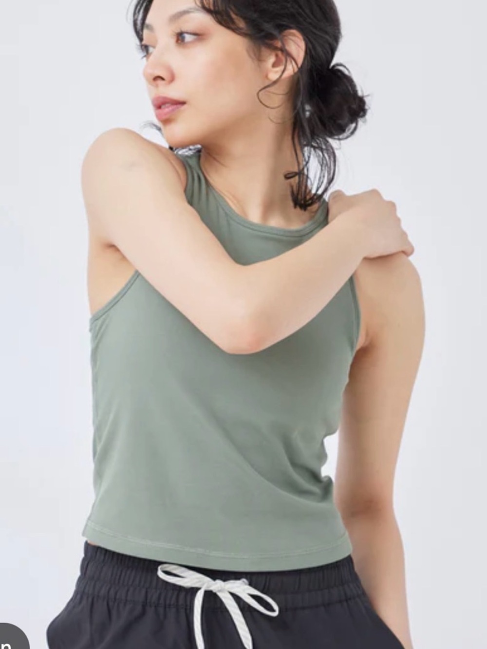 Vuori Pose Plyo ribbed lined tank green size XL